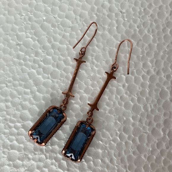 Copper Tone Drop Earrings Pierced with Blue Gemstone - Picture 2 of 6